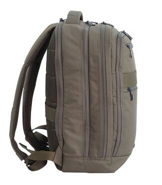 Plecak na laptopa z poliestru Discovery Downtown 942 khaki